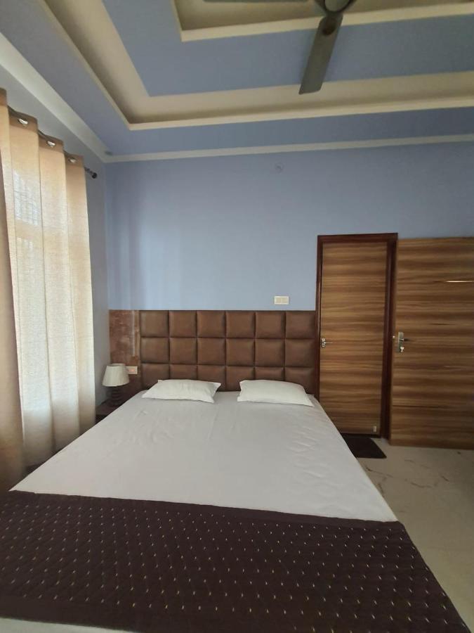 Shree Nanda Guest House Βαρανάσι Εξωτερικό φωτογραφία