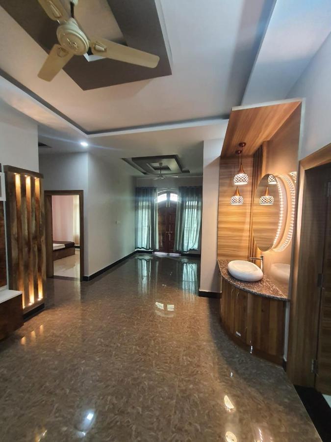 Shree Nanda Guest House Βαρανάσι Εξωτερικό φωτογραφία