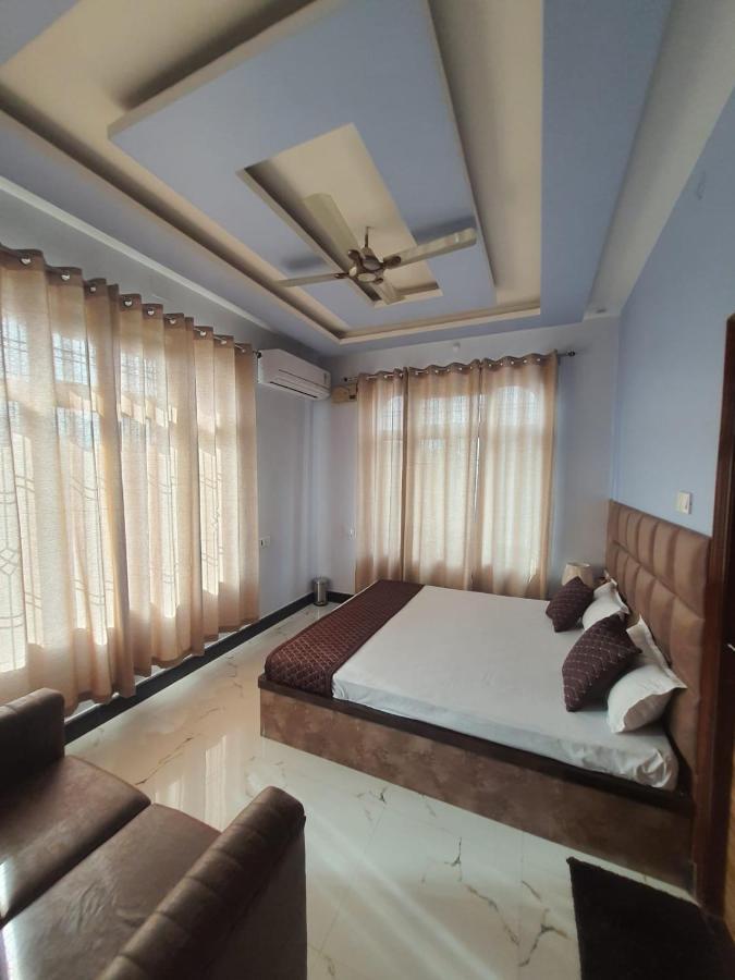 Shree Nanda Guest House Βαρανάσι Εξωτερικό φωτογραφία