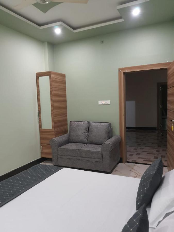 Shree Nanda Guest House Βαρανάσι Εξωτερικό φωτογραφία