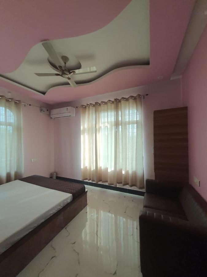Shree Nanda Guest House Βαρανάσι Εξωτερικό φωτογραφία