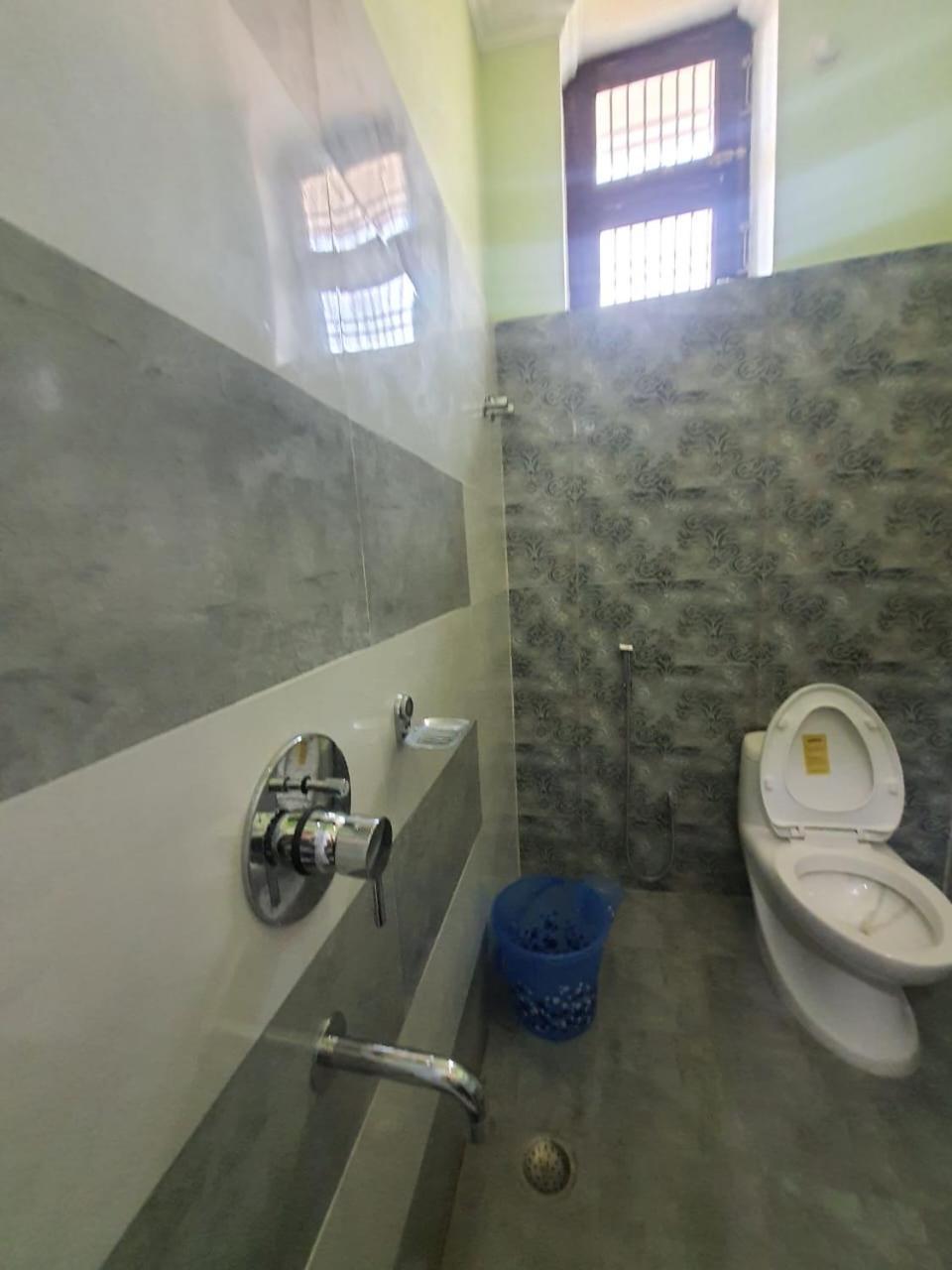 Shree Nanda Guest House Βαρανάσι Εξωτερικό φωτογραφία