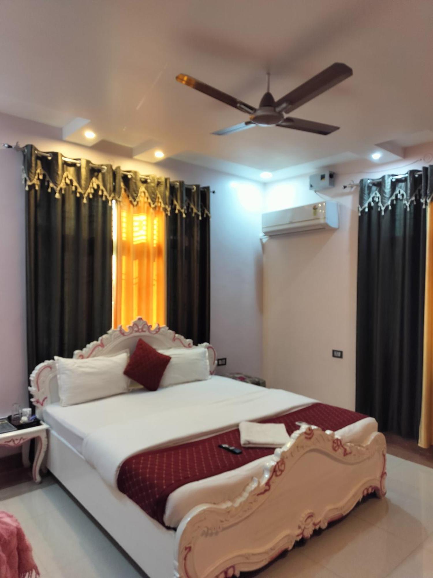 Shree Nanda Guest House Βαρανάσι Εξωτερικό φωτογραφία