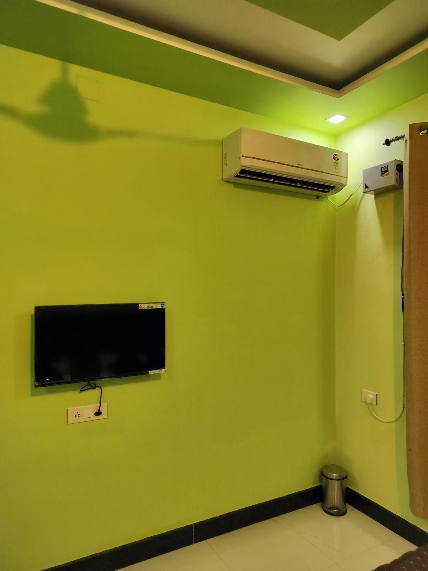 Shree Nanda Guest House Βαρανάσι Δωμάτιο φωτογραφία